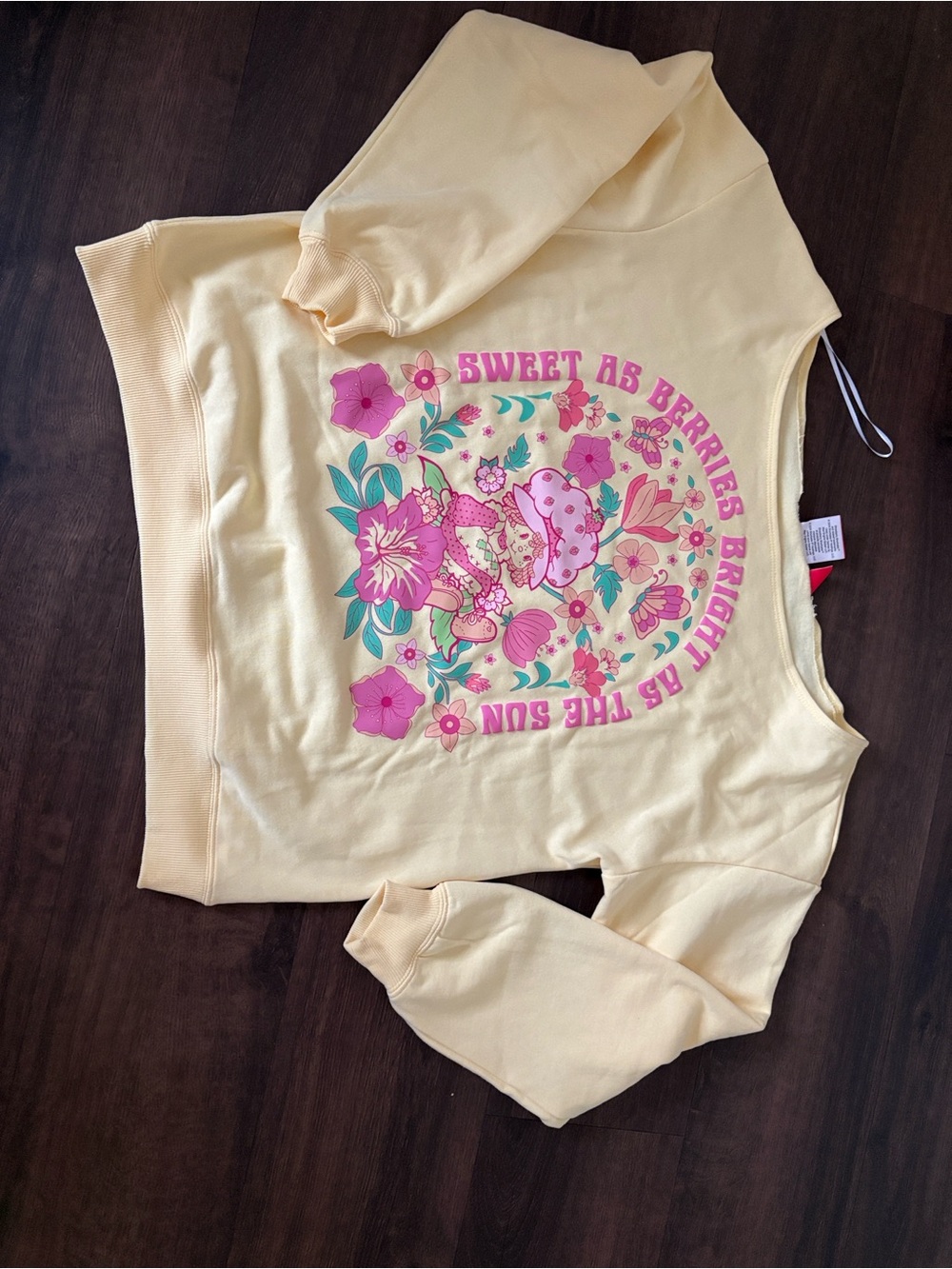 Sweet as Berries Yellow women’s size large with Pink Floral Graphic runs big